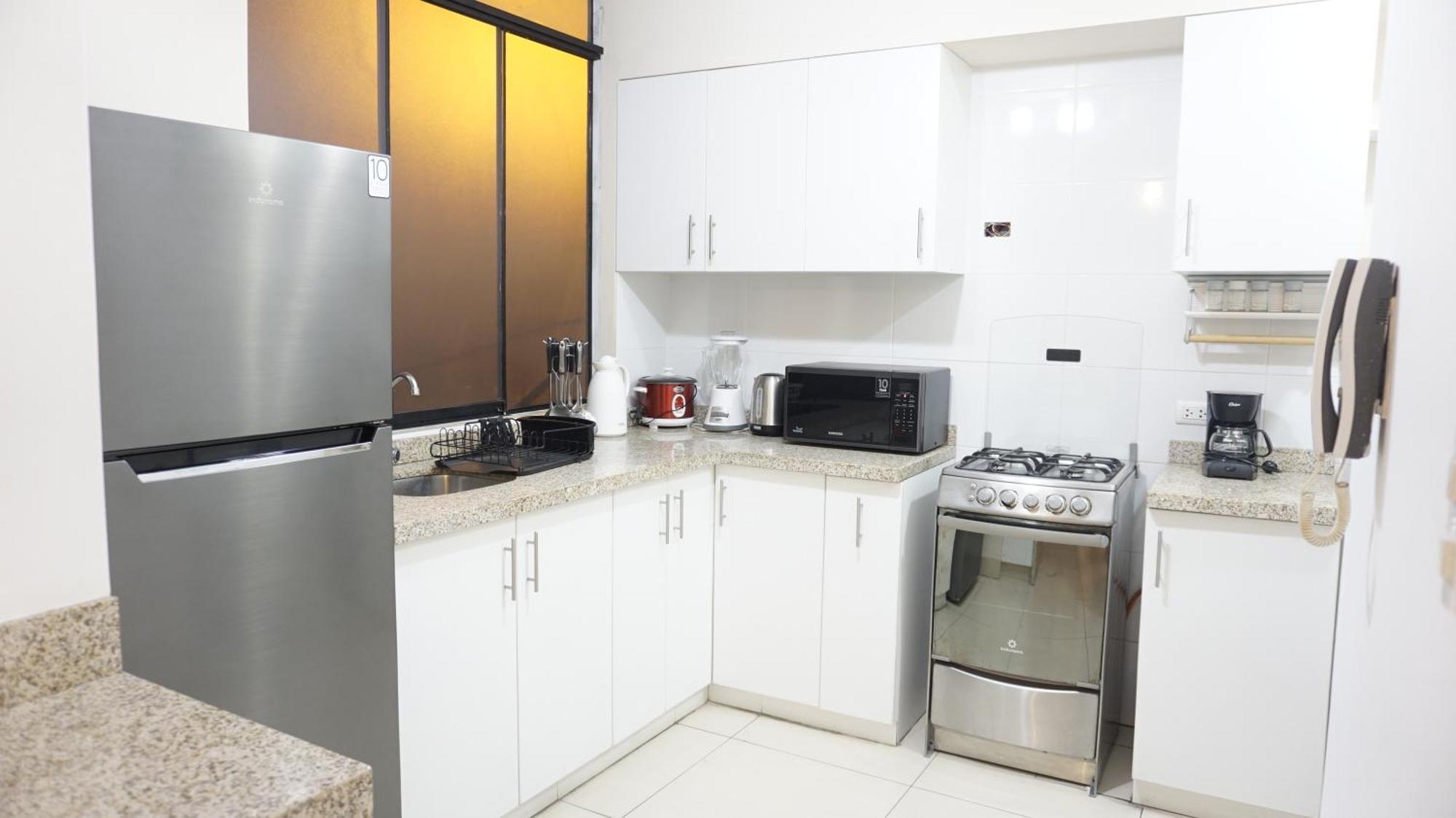 Apartamentos Lima Airport - Pillqu Peru מראה חיצוני תמונה